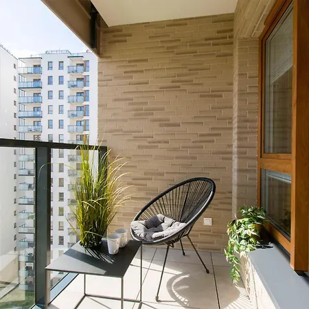 Sunny Studio Letnica Apartment *
